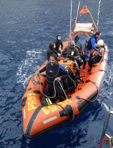 Ferox liveaboard divers on dive skiff © Sten Johansson